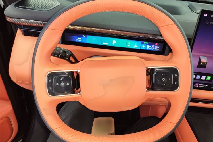 Used Lynk & Co 900 2025 1.5T Ultra Steering Wheel