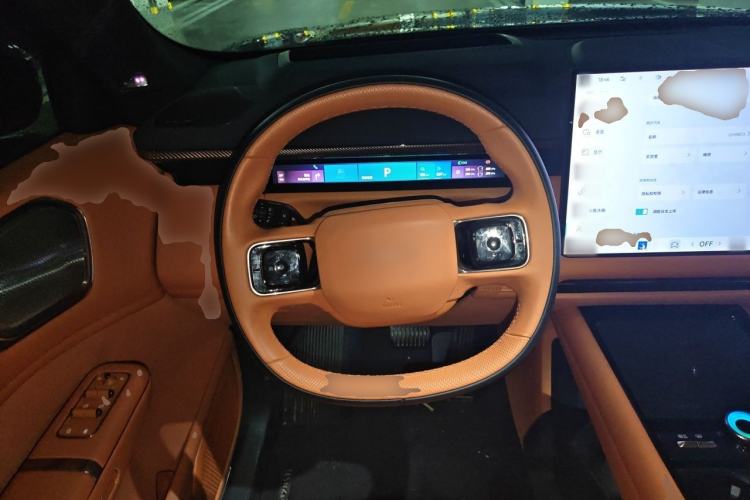 Used Lynk & Co 900 2025 1.5T Ultra Steering Wheel