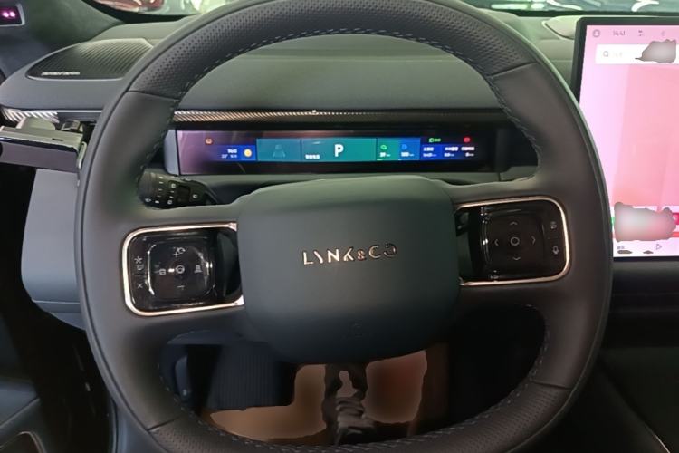 Used Lynk & Co 900 2025 2.0T Exploration Edition Steering Wheel