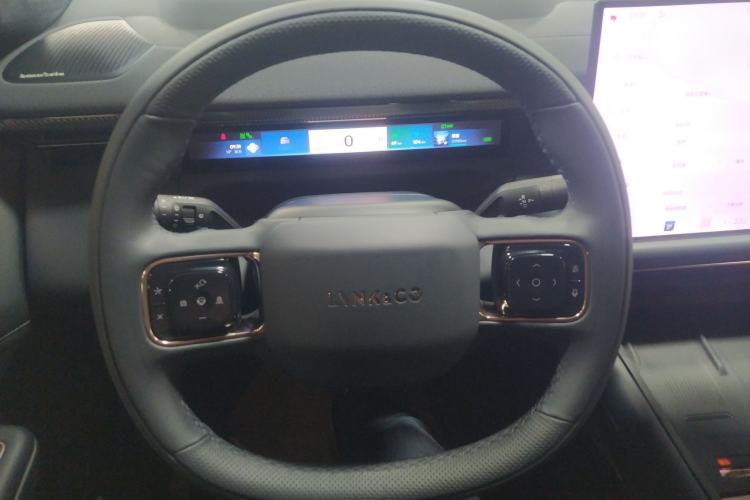 Used Lynk & Co 900 2025 1.5T Ultra Steering Wheel