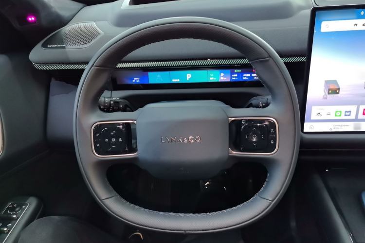 Used Lynk & Co 900 2025 2.0T Ultra Steering Wheel