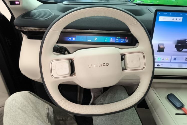 Used Lynk & Co 900 2025 2.0T Ultra Steering Wheel