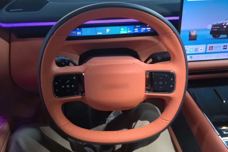 Used Lynk & Co 900 2025 1.5T Ultra Steering Wheel