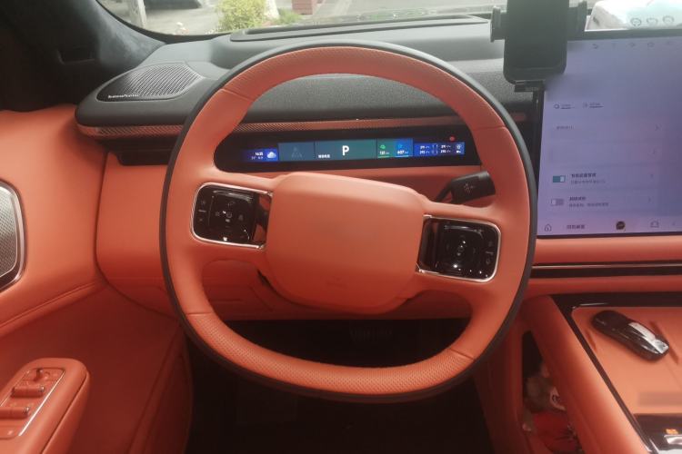 Used Lynk & Co 900 2025 2.0T Ultra Steering Wheel