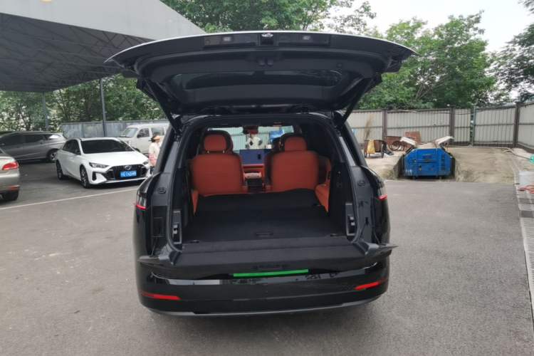 Used Lynk & Co 900 2025 1.5T Ultra Trunk