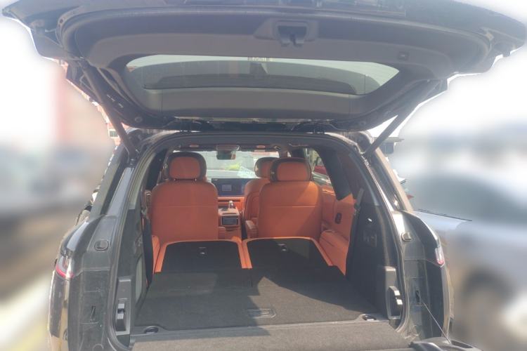 Used Lynk & Co 900 2025 2.0T Exploration Edition Trunk