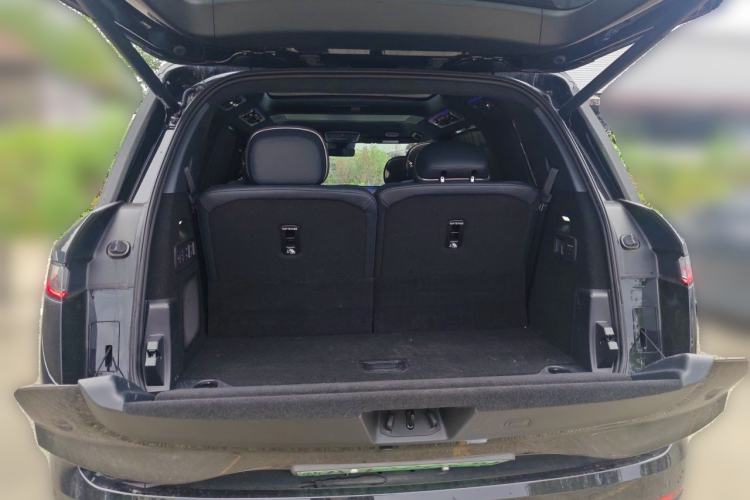 Used Lynk & Co 900 2025 2.0T Ultra Trunk