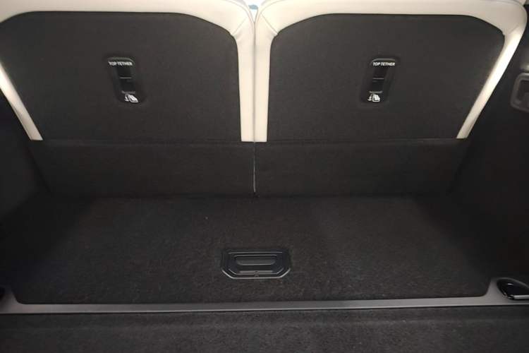 Used Lynk & Co 900 2025 1.5T Ultra Trunk