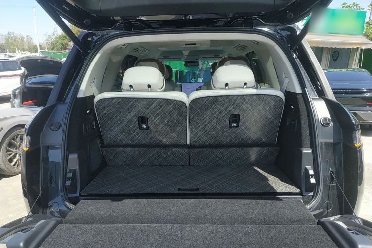 Used Lynk & Co 900 2025 1.5T Ultra Trunk