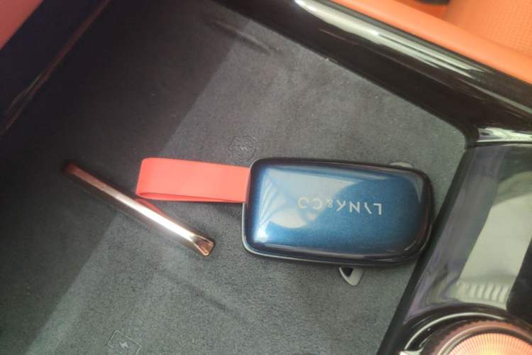 Used Lynk & Co 900 2025 2.0T Ultra Vehicle Key