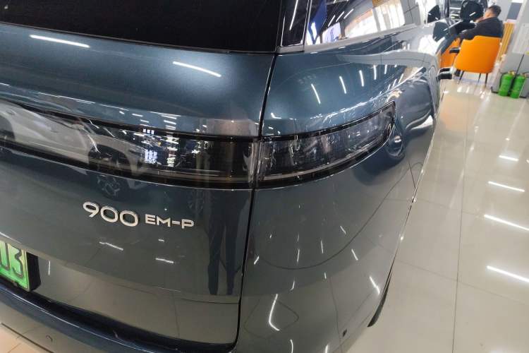 Used Lynk & Co 900 2025 2.0T Ultra Exterior 3