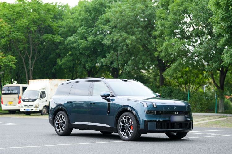 Used Lynk & Co 900 2025 1.5T Ultra Exterior 3