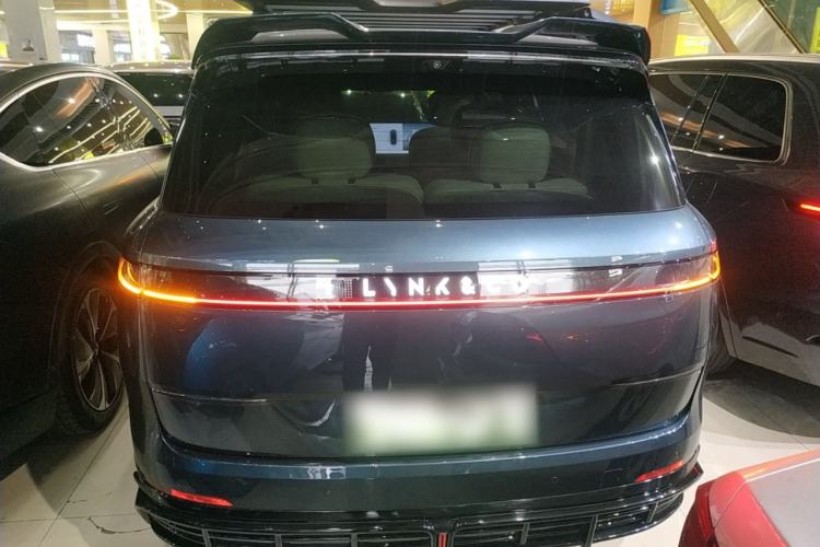 Used Lynk & Co 900 2025 2.0T Exploration Edition Exterior 4