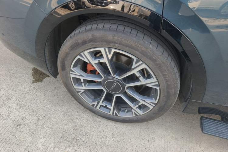 Used Lynk & Co 900 2025 2.0T Ultra Exterior 5