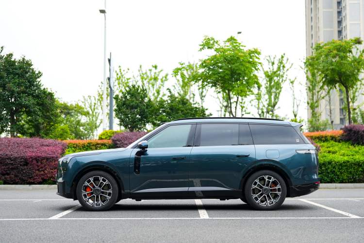 Used Lynk & Co 900 2025 1.5T Ultra Exterior 7