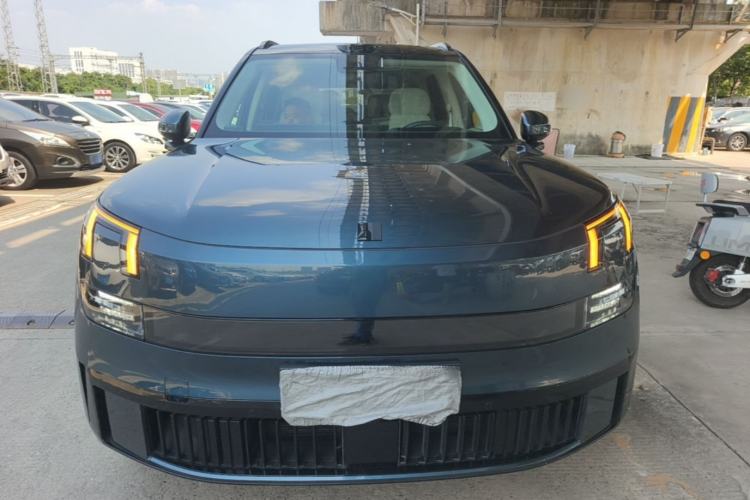 Used Lynk & Co 900 2025 2.0T Ultra Front