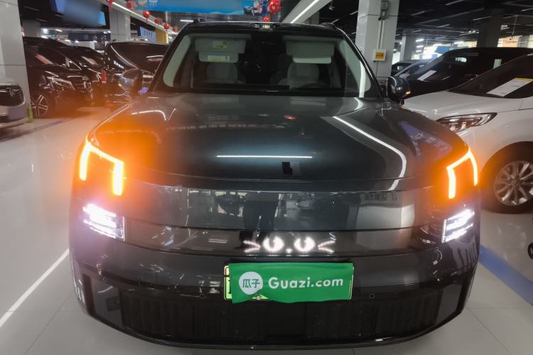 Used Lynk & Co 900 2025 2.0T Ultra Front