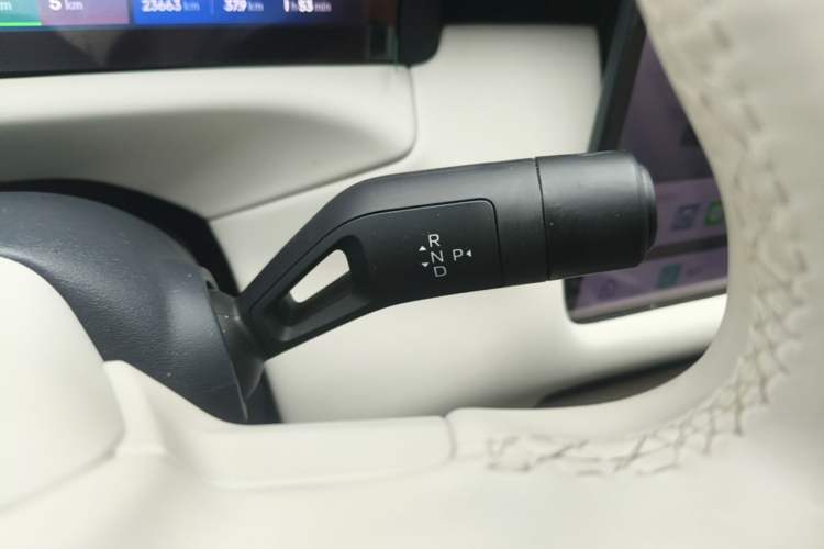 Used Lynk & Co 900 2025 2.0T Ultra Gear Lever