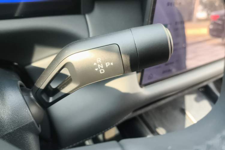 Used Lynk & Co 900 2025 2.0T Ultra Gear Lever