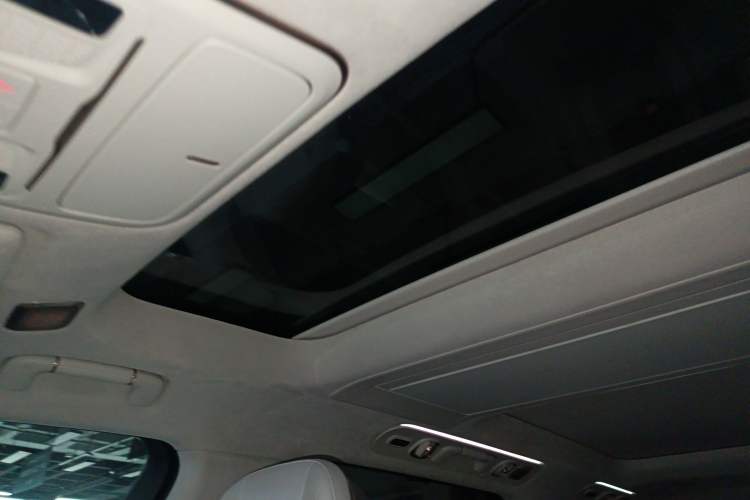 Used Lynk & Co 900 2025 2.0T Ultra Headliner