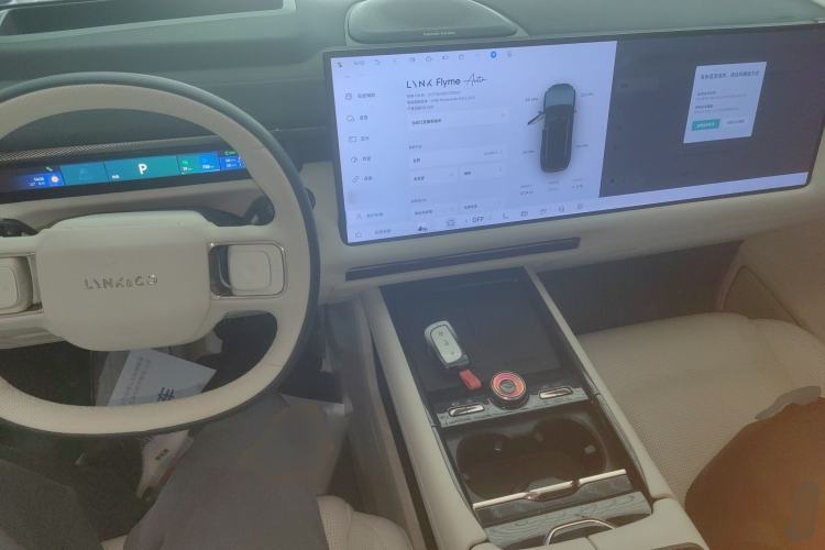Used Lynk & Co 900 2025 2.0T Ultra Interior 2