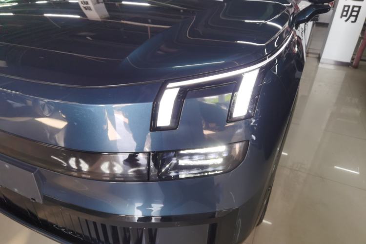 Used Lynk & Co 900 2025 2.0T Ultra Left Front Headlight