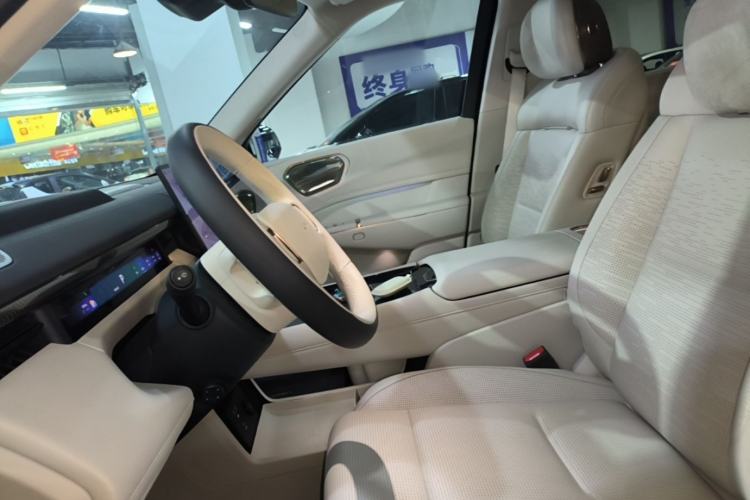 Used Lynk & Co 900 2025 1.5T Ultra Left Front Seat