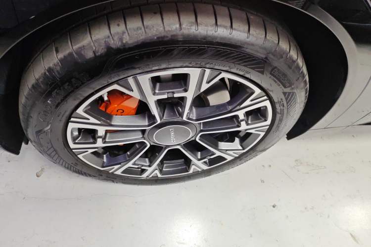 Used Lynk & Co 900 2025 1.5T Ultra Left Front Wheel Hub