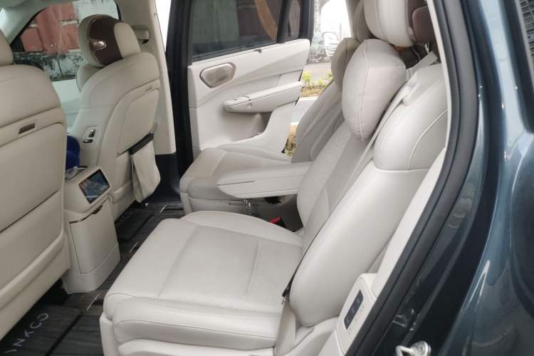 Used Lynk & Co 900 2025 1.5T Ultra Left Rear Seat