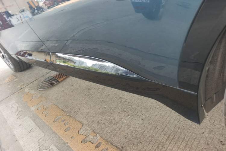 Used Lynk & Co 900 2025 2.0T Ultra Left Side Sill