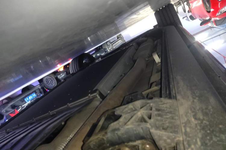 Used Lynk & Co 900 2025 2.0T Ultra Left Side Sill