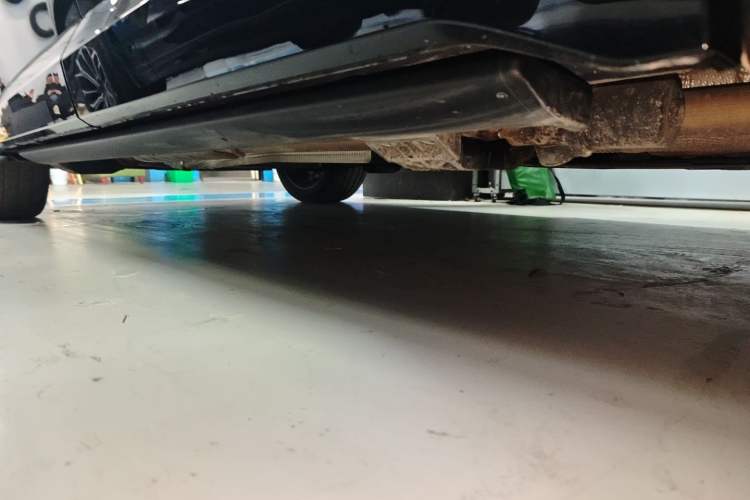 Used Lynk & Co 900 2025 1.5T Ultra Left Side Sill