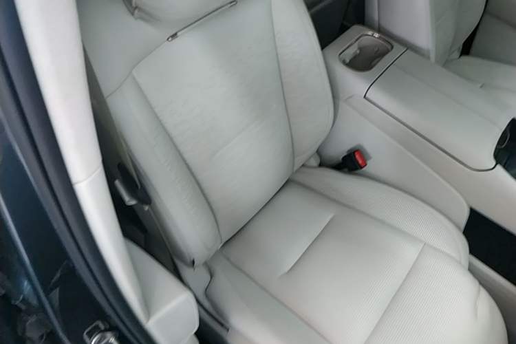 Used Lynk & Co 900 2025 2.0T Ultra Right Front Seat