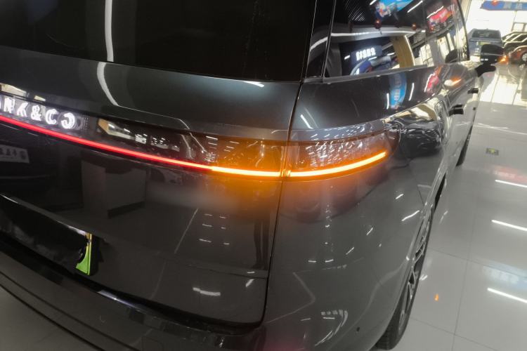 Used Lynk & Co 900 2025 2.0T Ultra Right Rear Taillight