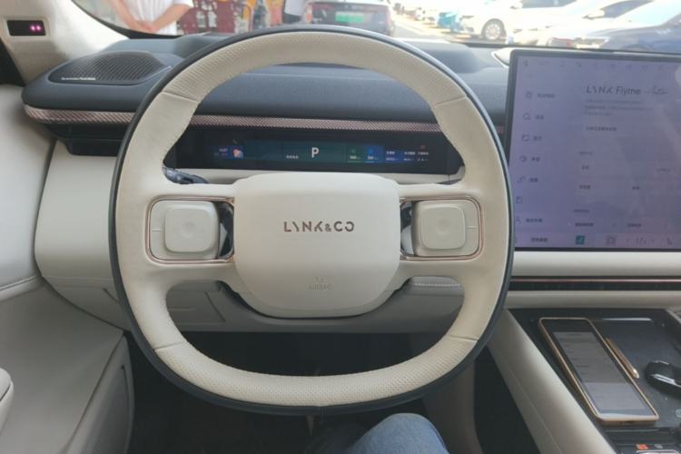 Used Lynk & Co 900 2025 2.0T Ultra Steering Wheel