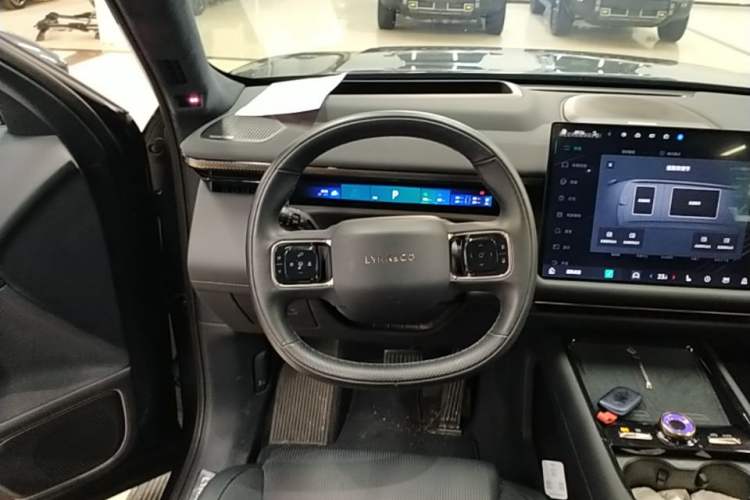 Used Lynk & Co 900 2025 2.0T Ultra Steering Wheel