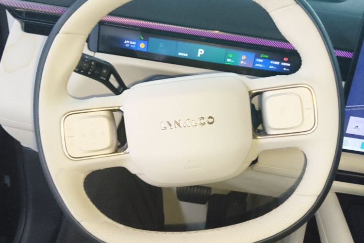 Used Lynk & Co 900 2025 2.0T Ultra Steering Wheel