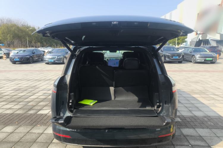 Used Lynk & Co 900 2025 2.0T Ultra Trunk