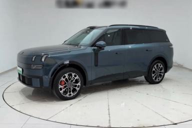 Used Lynk & Co 900 2025 2.0T Ultra