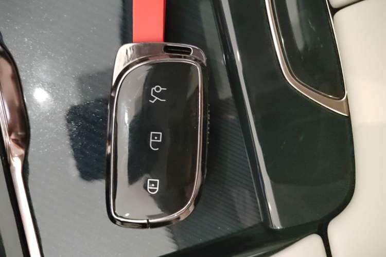 Used Lynk & Co 900 2025 2.0T Ultra Vehicle Key
