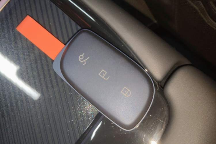 Used Lynk & Co 900 2025 2.0T Ultra Vehicle Key
