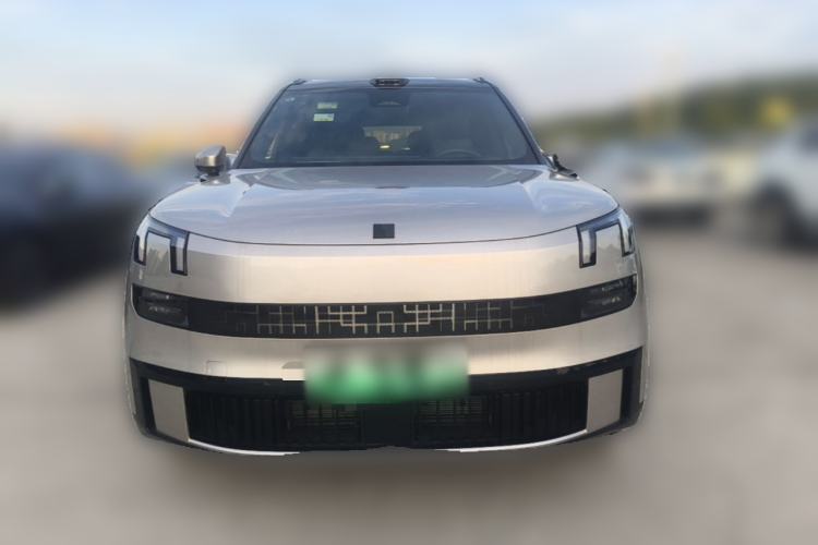 Used Lynk & Co 900 2025 2.0T Ultra Front