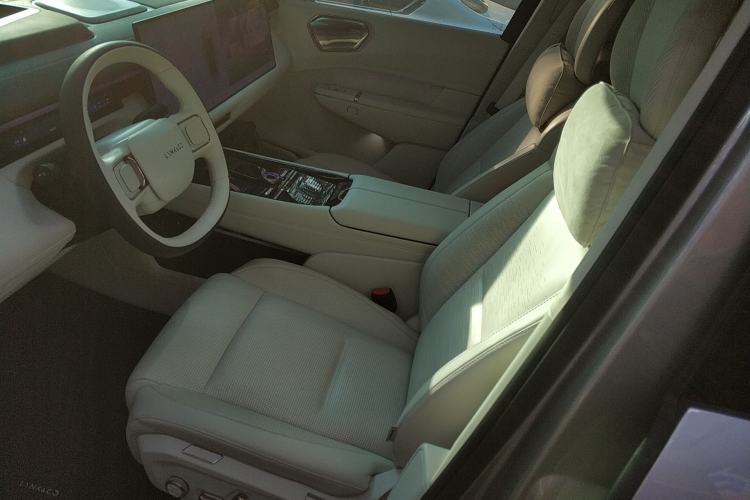Used Lynk & Co 900 2025 1.5T Ultra Left Front Seat