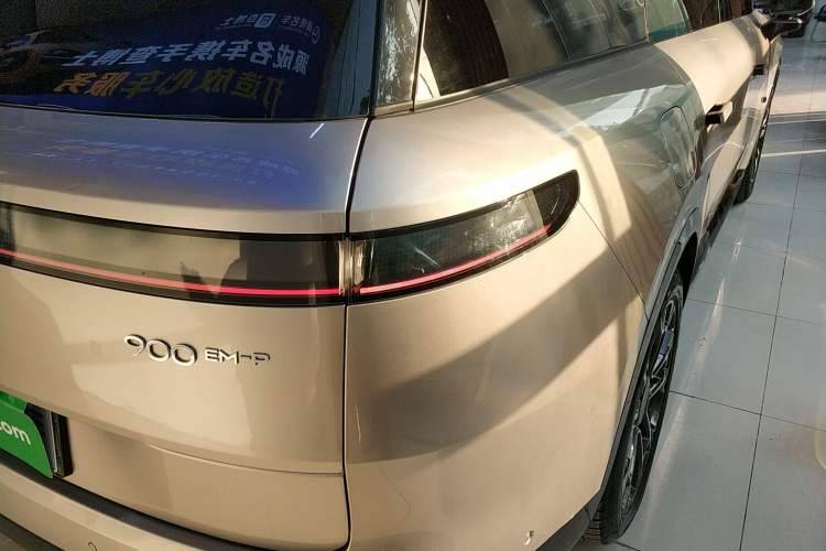 Used Lynk & Co 900 2025 1.5T Ultra Right Rear Taillight