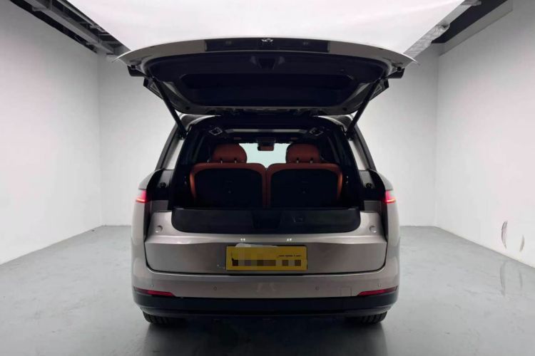 Used Lynk & Co 900 2025 2.0T Ultra Trunk