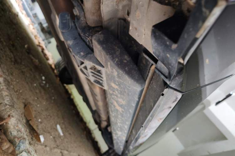 Used Lynk & Co 900 2025 2.0T Ultra Chassis Front Left