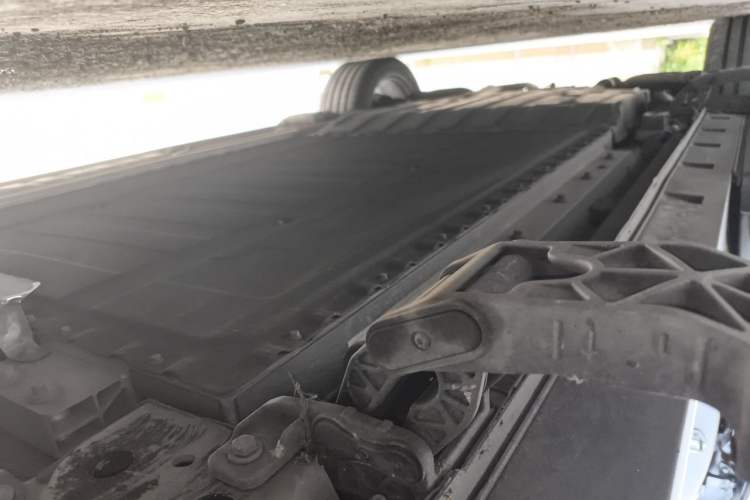 Used Lynk & Co 900 2025 1.5T Ultra Chassis Front Right