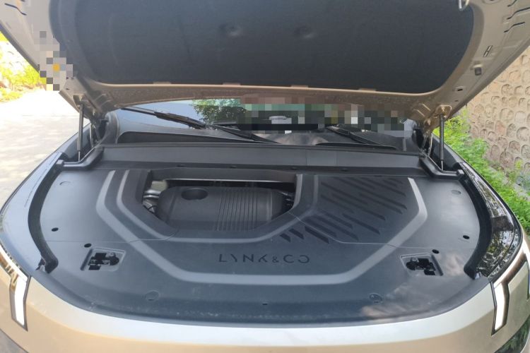 Used Lynk & Co 900 2025 1.5T Ultra Engine Bay