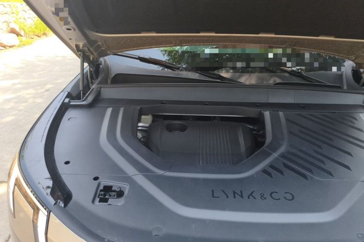 Used Lynk & Co 900 2025 1.5T Ultra Engine Bay Right