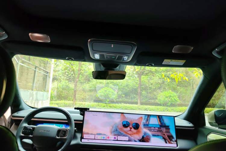 Used Lynk & Co 900 2025 2.0T Ultra Headliner